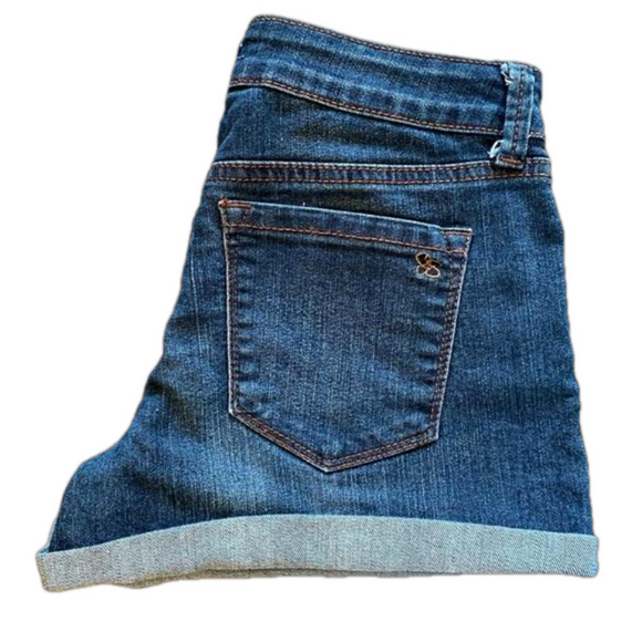 EUC Jessica Simpson Short shorts 2 26 - Picture 1 of 8